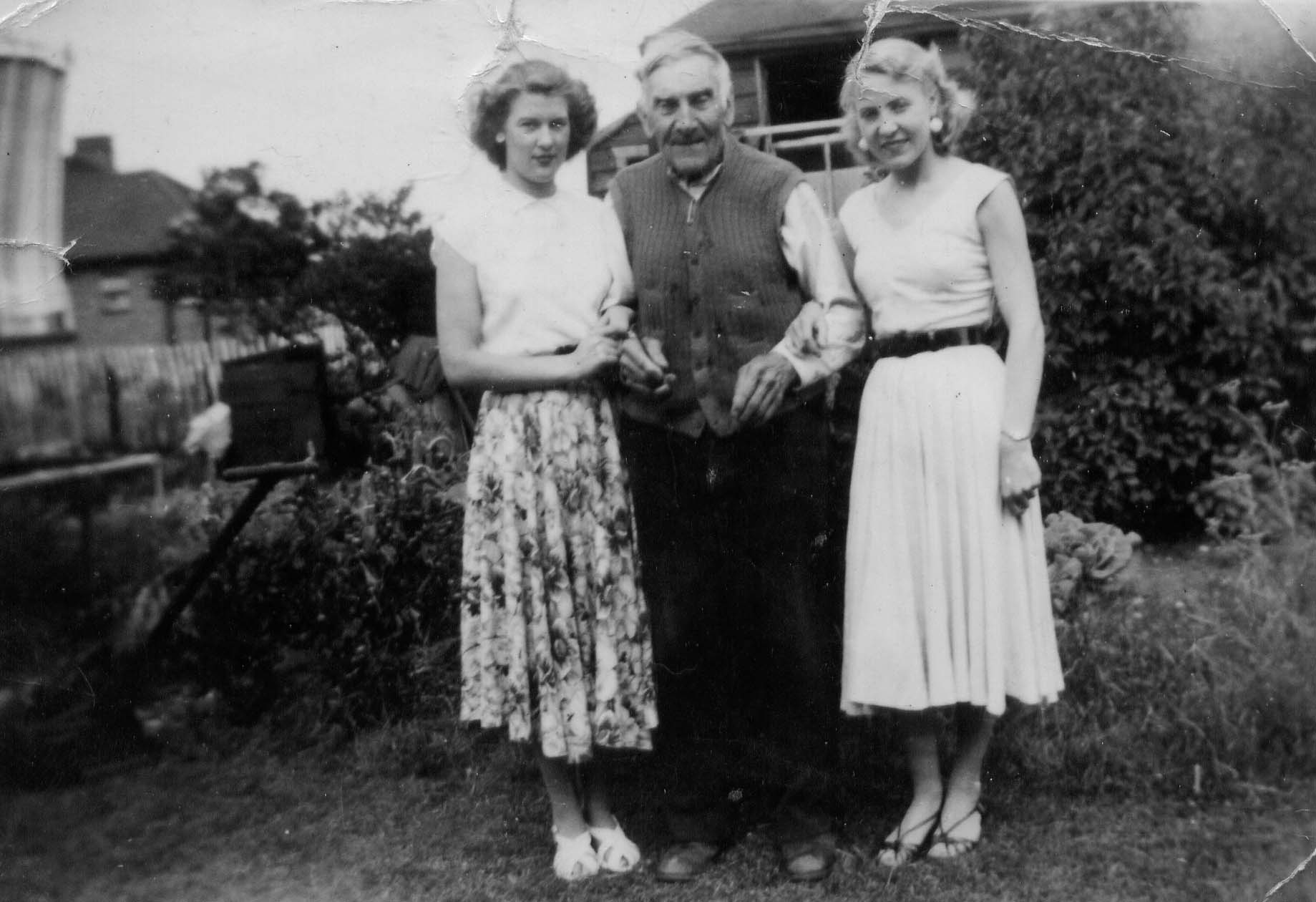 grandad-pam-jean-001-cropped.jpg